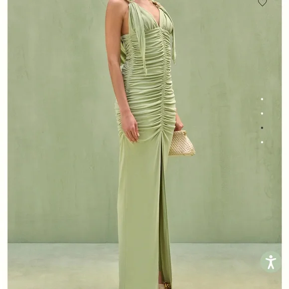 Charlene Gown in Maia - Green - Picture 4 of 8